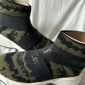 Juicy Couture Slip On Knit Hi-Top Sneakers Black Olive Green 7.5 Like New